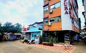 Hotel Satpura Safari